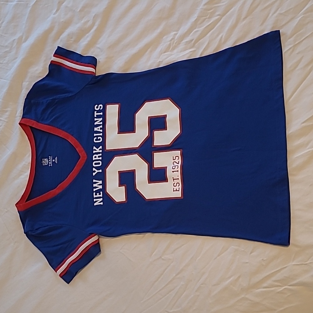 Official NFL team apparel New York Giants ladies blue V-neck t-shirt Small